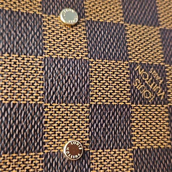 Louis Vuitton Damier Ebene Ascot - Picture 13 of 16